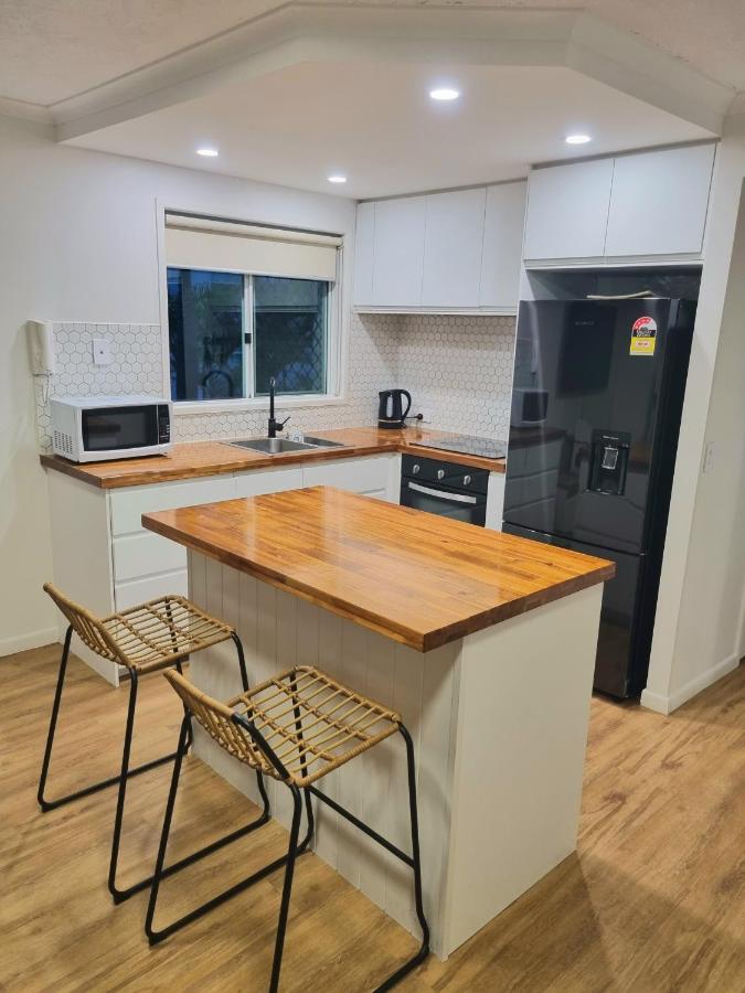 Surfers Beach Resort One Гоулд Коуст Екстериор снимка
