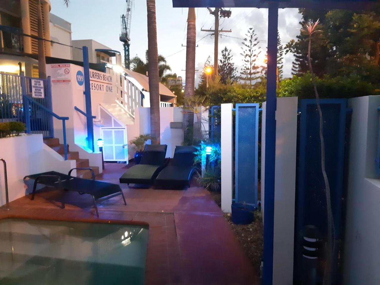 Surfers Beach Resort One Гоулд Коуст Екстериор снимка
